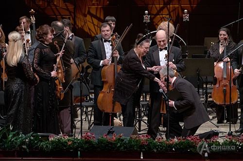 «Её звали королевой, когда она выходила на сцену Большого театра Советского союза. Её звали королевой, когда она выходила на сцену Нью-Йоркской оперы» – Мичков о Марине Марковой «Её звали королевой, когда она выходила на сцену Большого театра Советского союза. Её звали королевой, когда она выходила на сцену Нью-Йоркской оперы» – Мичков о Марине Марковой