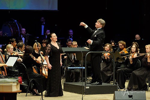 Юбилейный вечер в Большом зале Белгородской филармонии к 75-летию Ивана Григорьевича Трунова Юбилейный вечер в Большом зале Белгородской филармонии к 75-летию Ивана Григорьевича Трунова