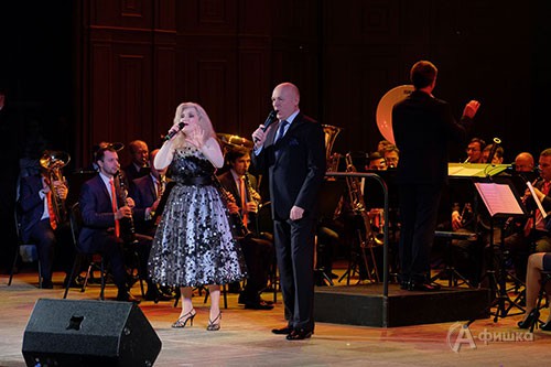 Юбилейный вечер в Большом зале Белгородской филармонии к 75-летию Ивана Григорьевича Трунова Юбилейный вечер в Большом зале Белгородской филармонии к 75-летию Ивана Григорьевича Трунова