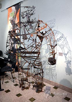 Фрагмент экспозиции «Конструкции внутри нас» Сергея Дементьева в Художественном музее Белгорода