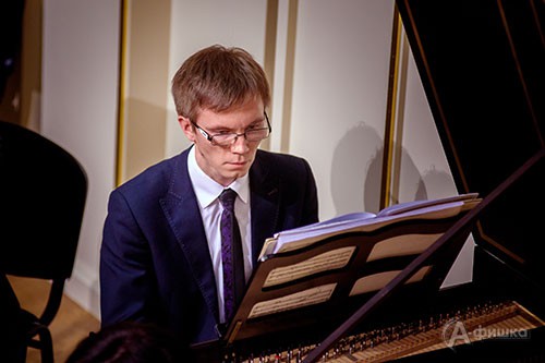 Лауреат международных конкурсов Тимур Халиуллин Лауреат международных конкурсов Тимур Халиуллин