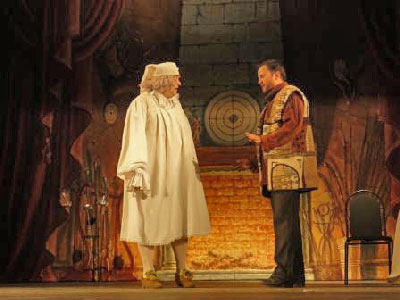 В Белгороде «Петербургская оперетта» показала «Обыкновенное чудо»