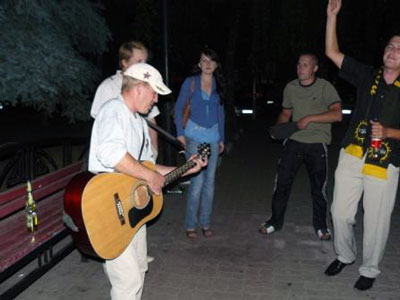 Презентация фильма «Последний Герой: 20 лет спустя» в Белгороде: после фильма акция продолжалась