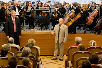 Художественный руководитель Белгородской филармонии заслуженный деятель искусств РФ Иван Трунов на открытии 43-го концертного сезона