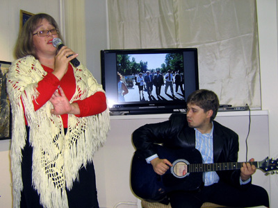 Журналист Наталья Почернина и её сын Ярослав