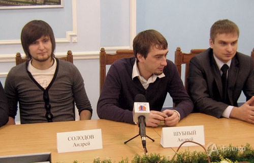 Пресс-конференция в Белгороде по поводу выхода команды «Салат» в Первую лигу КВН