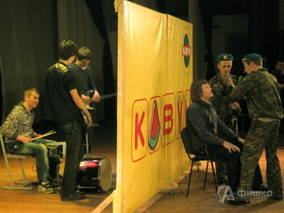 Команда «За 5 минут» успешно дебютировала в городской лиге КВН «КаВуН»