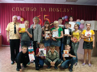 Победители акции «Письмо солдату в 41-й год» получили награды из рук военного моряка Старцева Юрия Георгиевича