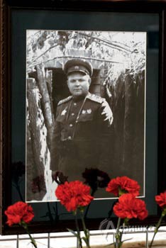 Фотовыставка «Н.Ф. Ватутин. Солдат и генерал» в Белгородском музее-диораме