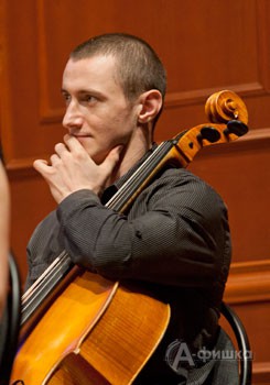 Валерий Михайлов (виолончель)
