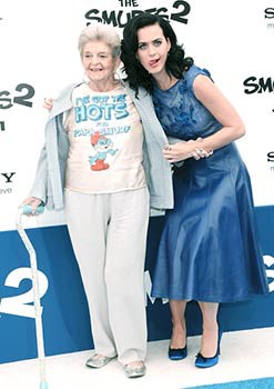 Кэти Перри и её модная бабушка