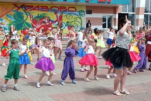 Праздник-ярмарка «Клубничная страна» в пос. Уразово Белгородской области