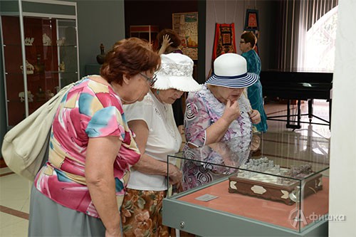 Выставка «Наши соседи» из фондов РОСИЗО. Вернисаж в Белгороде 18 июля 2014 года
