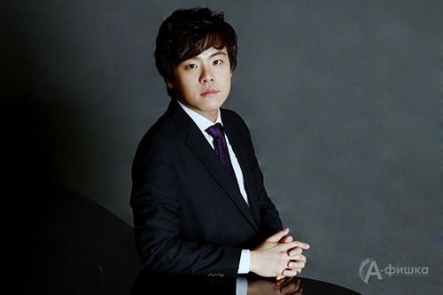 Уникальный пианист, лауреат международных конкурсов Тэ-Хен Ким (Южная Корея) выступит в Белгороде 19 декабря 2014 года