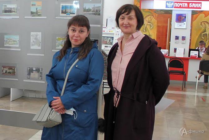 На Соборной площади, 3 открылась выставка почтовых карточек «Белгород. Назад в будущее» 
