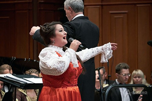 Ольга Чиркова в концерте в честь 25-летия ОРНИ Белгородской филармонии Ольга Чиркова в концерте в честь 25-летия ОРНИ Белгородской филармонии