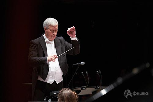 Главный дирижёр ОРНИ БГФ Евгений Алешников Главный дирижёр ОРНИ БГФ Евгений Алешников