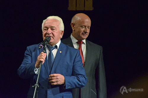 Открытие «Белгородской забавы» приветствует руководитель Белгородского отделения СТД Виктор Слободчук