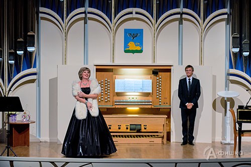 Юбилейный творческий вечер заслуженной артистки РФ Нины Стрижовой в Органном зале Белгородской филармонии
